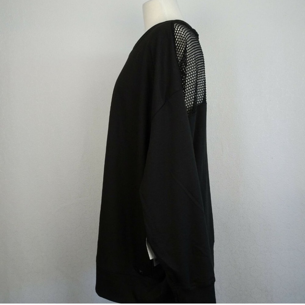 Nine West ladies Active top with mesh back half - Picture 3 of 6